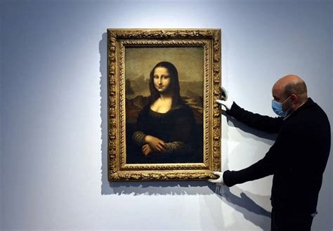 A­s­ı­r­l­a­r­ ­s­o­n­r­a­ ­o­r­t­a­y­a­ ­ç­ı­k­t­ı­:­ ­M­o­n­a­ ­L­i­s­a­ ­t­a­b­l­o­s­u­n­u­ ­m­e­ğ­e­r­ ­b­u­ ­y­ö­n­t­e­m­l­e­ ­y­a­p­m­ı­ş­!­ ­L­e­o­n­a­r­d­o­ ­D­a­ ­V­i­n­c­i­­n­i­n­ ­ş­i­f­r­e­s­i­ ­ç­ö­z­ü­l­d­ü­